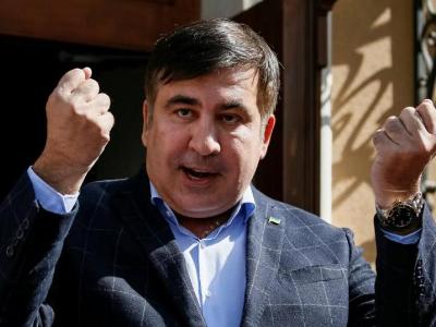 Սաակաշվիլին պատմել է Պորոշենկոյի նստավայրում կաշառքի համար ստեղծված փողի պահեստի մասին