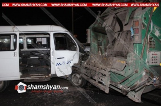 Երևանում երթուղային է վթարի ենթարկվել. կան վիրավորներ