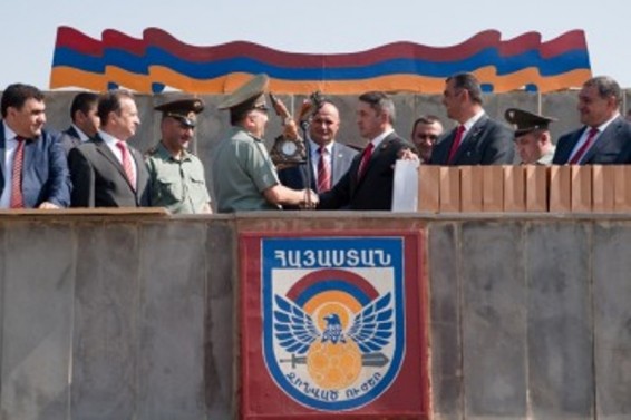 Photo. Խաչիկ Ասրյանի և «Հայոց Արծիվներ»-ի հերթական այցը Պն 5-րդ բանակային զորամիավորում