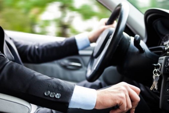 Պետությունը տարվա լավագույն դաստիարակին ու ուսուցչին կպարգևատրի ավտոմեքենաներով