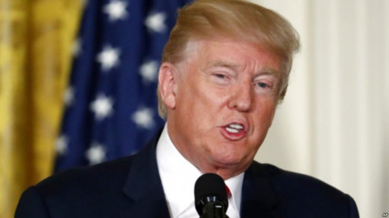 Трамп выступил в поддержку единства Испании