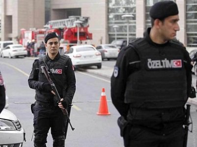 Թուրքիայի անվտանգության ուժերը 117 սպաների են ձերբակալել