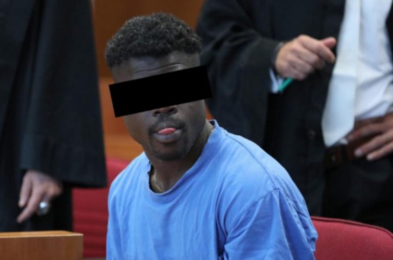 Գերմանուհուն ընկերոջ աչքի առաջ բռնաբարած փախստականն իր «զոհին» մարմնավաճառ է անվանել