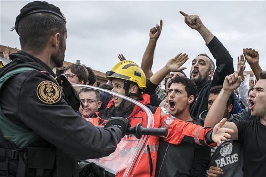 Կատալոնիայում քվեարկության ժամանակ դանակով զինված հարձակում է տեղի ունեցել