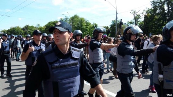 В Киеве прошел Марш равенства представителей ЛГБТ-сообщества