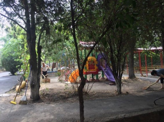 Քանաքեռ-Զեյթուն վարչական շրջանում կազմակերպվել է համաքաղաքային շաբաթօրյակ