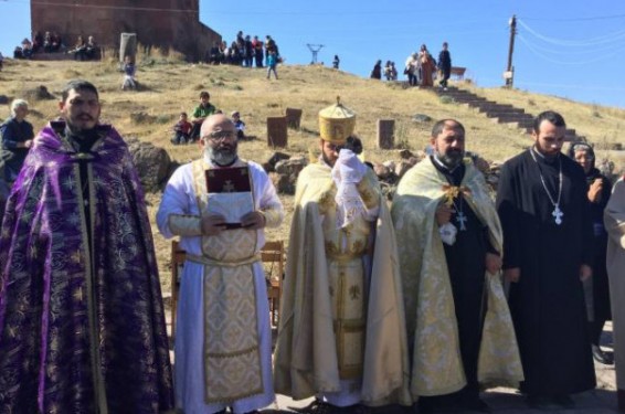 Լմբատավանք է բերվել Սուրբ Ստեփանոսի մասունքը