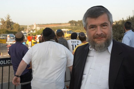 Ցանկացած հայ պետք է Ադրբեջան այցելելու իրավունք ունենա. Ավիգդոր Էսկին