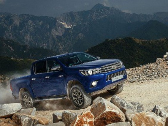 Նոր Toyota Hilux-ը բրուտալ դիզայն կստանա Tacoma ամենագնացի ոճով