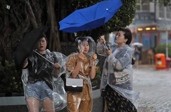 Չինաստանում տասնյակ հազարավոր մարդկանց են տարհանել «Հանուն» փոթորկի պատճառով