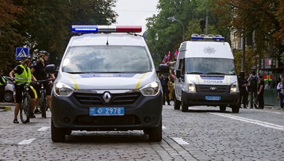 В центре Киева несколько тысяч человек собрались на акцию протеста