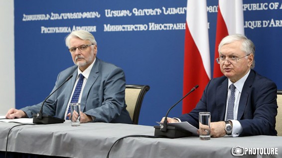 Э. Налбандян: Баку продолжает нарушения режима перемирия и после встречи президентов Армении и Азербайджана в Женеве