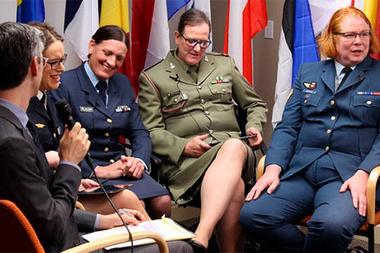 Բունդեսվերի գումարտակը տրանսգենդեր է գլխավորել