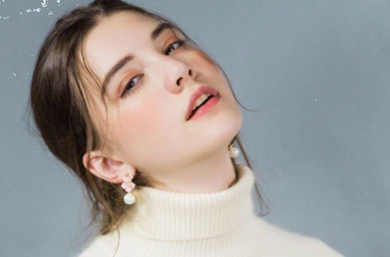 Նա հոգնածությունից լաց էր լինում. Չինաստանում 14-ամյա ռուս մոդել է մահացել քրոնիկ հոգնածությունից