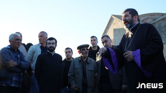 Տեր Բաբգէնի ազատումը պաշտոնից ոչ մի կապ չունի Գումբուրդոյի դեպքերի հետ. Վիրահայոց թեմի առաջնորդ