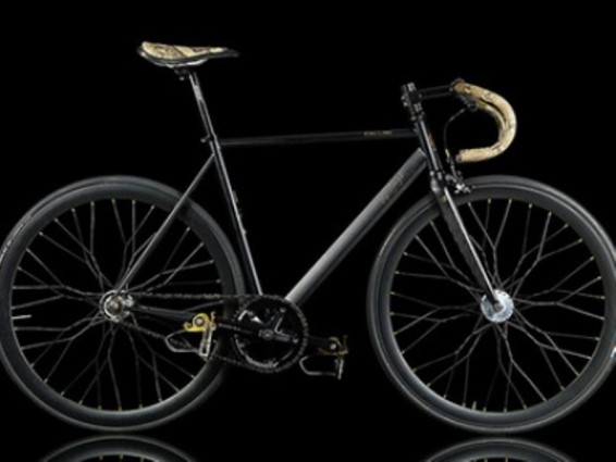 Իտալացիները ոսկյա ոտնակներով հեծանիվ են ստեղծել