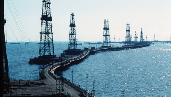 В Азербайджане произошла авария на нефтяной скважине