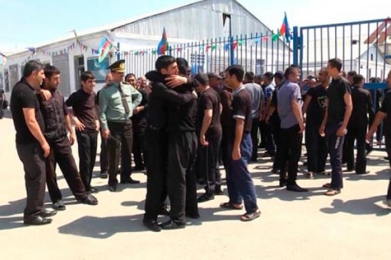 Համաներում Ադրբեջանում. ազատ են արձակվել քրեական հանցագործներ, քաղբանտարկյալները դեռ բանտում են