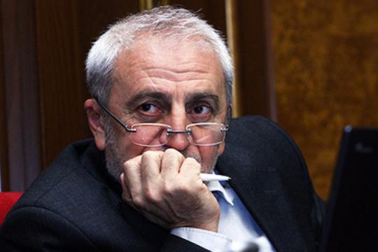 Թամբալ մարդու վարկեր են․ Արամ Մանուկյանը՝ Գյումրիի ճանապարհների համար տրամադրվող վարկի մասին