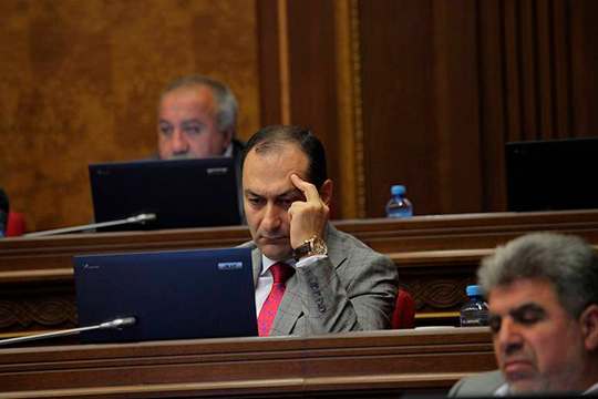 Արտակ Զեյնալյանը ներկայացրել է ՀՀ կառավարության «գրանտակերության» մասշտաբները