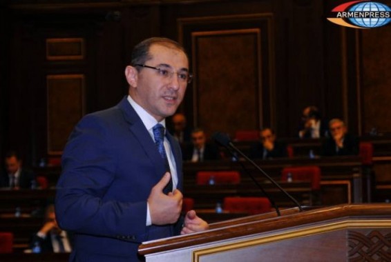 Վարդան Արամյանը վտանգված է համարում բյուջեի հաշվին ոչ արդյունավետ աշխատատեղեր պահող երկրների ապագան