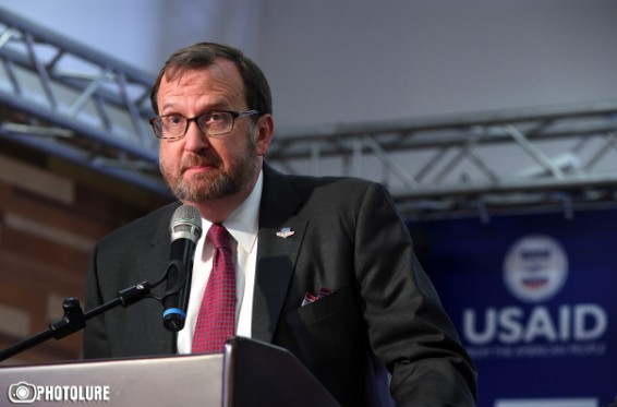 Եթե ՀՀ-ն շարունակի տնտեսական բարեփոխումներին ուղղված իր ջանքերը, ապա մարդիկ ավելի ու ավելի շատ կցանկանան մնալ երկրում. Ռ. Միլս