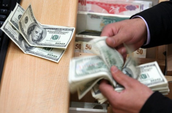 ԱՄՆ մեկ դոլարը վաճառվում է 487.50 դրամ առավելագույն փոխարժեքով