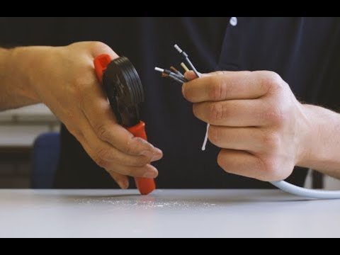 Էլեկտրաքարշակից կտրել էին պղնձե մալուխներ և դանակահարել անվտանգության աշխատակցին