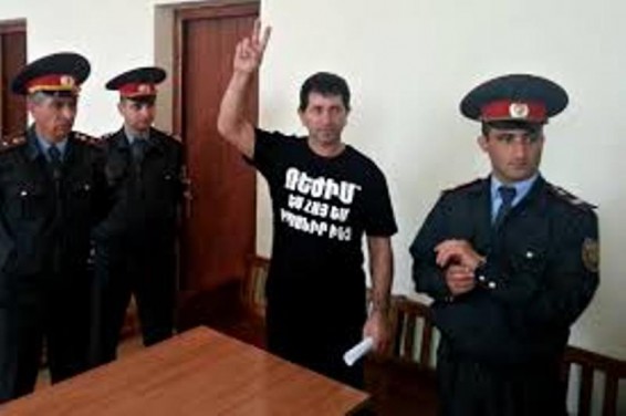 Քաղբանտարկյալ Վոլոդյա Ավետիսյանը իր և մյուս ազատազրկված անձանց կողմից բաց նամակ է հղել իրավասու մարմիններին