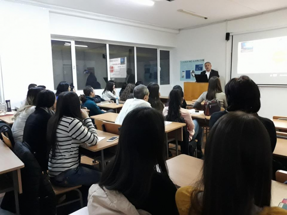 Անցկացվեց տասնօրյա անվճար սեմինարներ տնտեսագիտության ոլորտում նոր և պրակտիկ գիտելիքների ձեռքբերման մասին