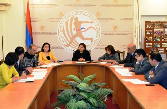 Կայացել է հաշմանդամություն ունեցող անձանց հիմնահարցերով Երևանի քաղաքային հանձնաժողովի հերթական նիստը