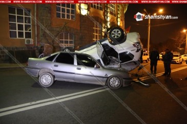 Խոշոր ավտովթար Երևանում. «Toyota»-ն բախվել է դեսպանատան «Mercedes»-ին, բժիշկները պայքարում են «Toyota»-ի վարորդի կյանքի համար