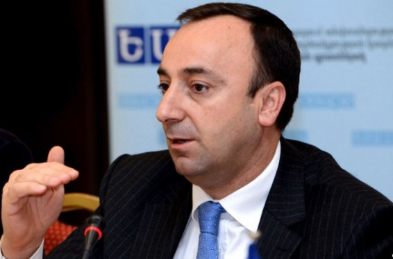 Երկիրը ոչ մի վայրկյան առանց վարչապետի չի մնալու. Հրայր Թովմասյանը՝ 2018 թվականի անցումային փուլի մասին.tert.am