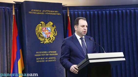 Глава Минобороны Армении В. Саркисян назвал причину увольнения Айказа Багманяна