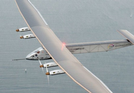 Solar Impulse 2 начал перелет через Атлантику