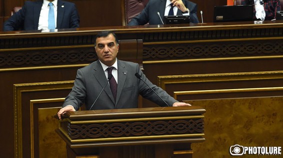 Սոցփաթեթներից օգտվողների շրջանակը ընդլայնելու հարցով քննարկումներ կիրականացվեն. Արտեմ Ասատրյան