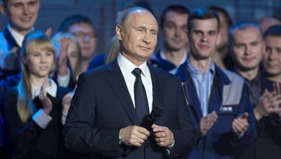 Путин объявил об участии в президентских выборах