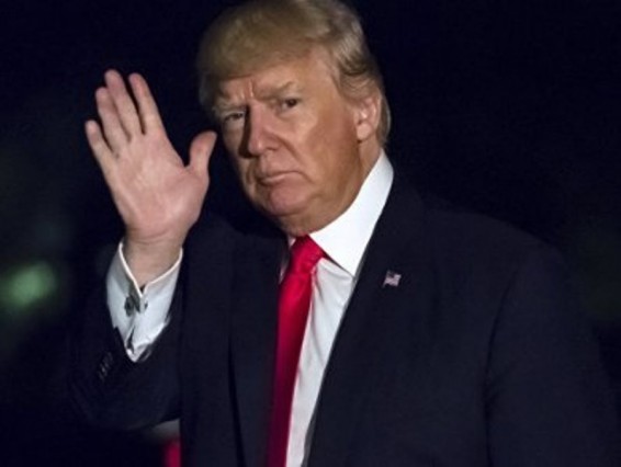 Թրամփը սեռական ոտնձգությունների պատճառով պետք է հրաժարական տա. ամերիկացի սենատոր