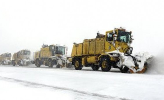 Տորոնտոյում ձյան տեղումների պատճառով ավելի քան 400 չվերթ չեղյալ է համարվել