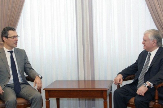 Էդվարդ Նալբանդյանն ընդունել է «Հայաստանի եվրոպացի բարեկամներ» կազմակերպության նախագահին