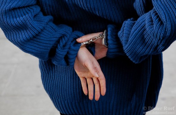 Կինը դուրս է եկել տանից, իսկ ազգականը սպանել է ամուսնուն. 66-ամյա կինը ամուսնու սպանության համար 20 հազար դոլար է խոստացել