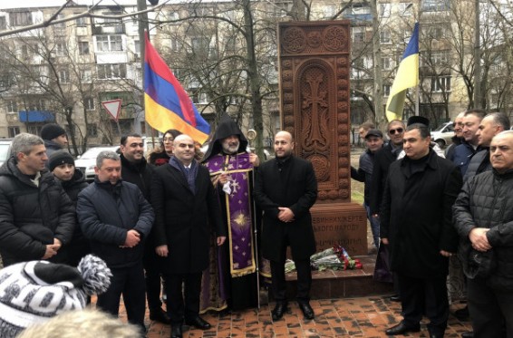 Oդեսայում ՀՀ գլխավոր հյուպատոսը մասնակցել է Խերսոնում Խաչքարի բացմանը