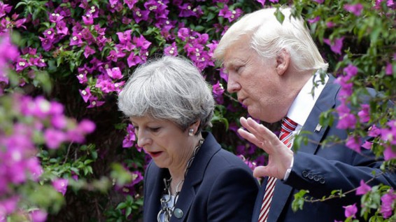 Трамп не сможет увидеться с королевой Великобритании Елизаветой в 2018 году