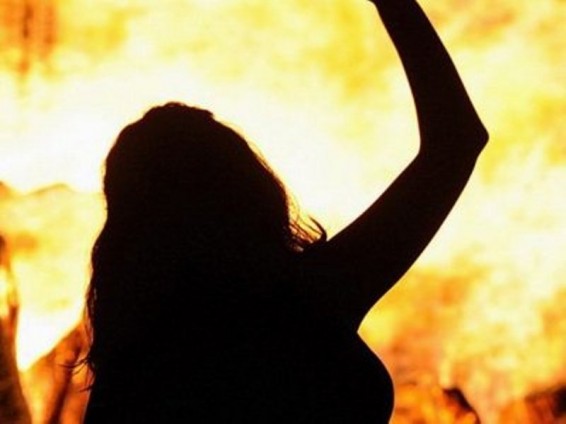 Հնդիկը ամուսնության առաջարկը մերժող սիրելիին այրել է