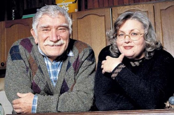 Արմեն Ջիգարխանյանն իրեն պատկանող ավելի քան 100.000 դոլարը նվիրել է առաջին կնոջը