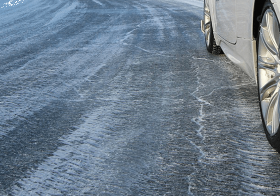 Վարդենյաց լեռնանցքում տեղ- տեղ մերկասառույց է