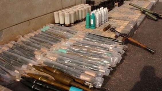 В Дейр-аз-Зоре обнаружено большое количество оружия и боеприпасов американского производства