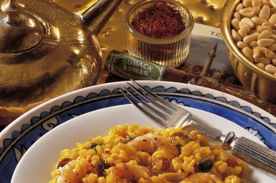 Տաջիկստանում խոհարարը պատահաբար փլավը համեմել է նատրիումի այրիչ նիտրատով և 4 մարդու է սպանել