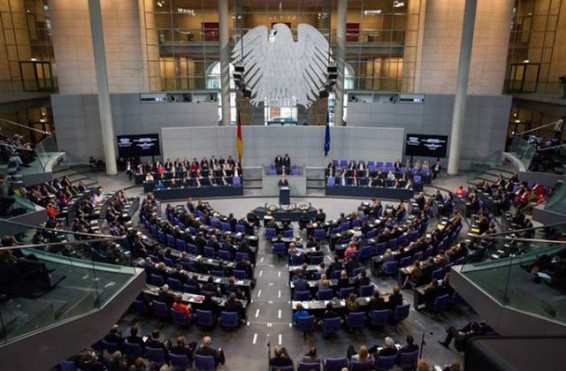 Աշխարհ Բունդեսթագում առաջարկել են կանցլերի պաշտոնավարությունը սահմանափակել երկու ժամկետով