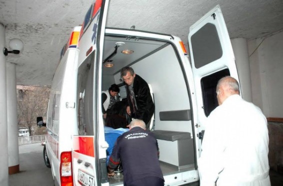 Մխչյան գյուղում տանտերն իր տանն անծանոթ տղամարդու դի է հայտնաբերել. Shamshyan.com